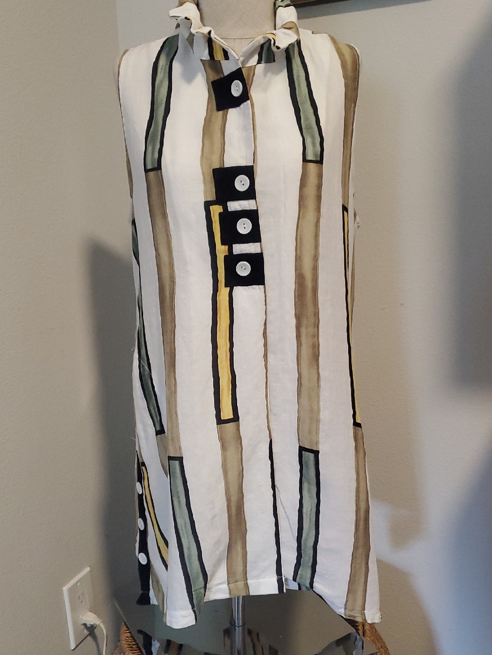 TERRA SJ  Apparel Striped Sleeveless Dress/Camisola In White and Black, Size S